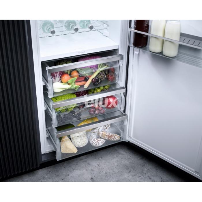 Jahekapp Miele K 7747 D, integreeritav, 177 cm, 33 dB, 294 l, valge