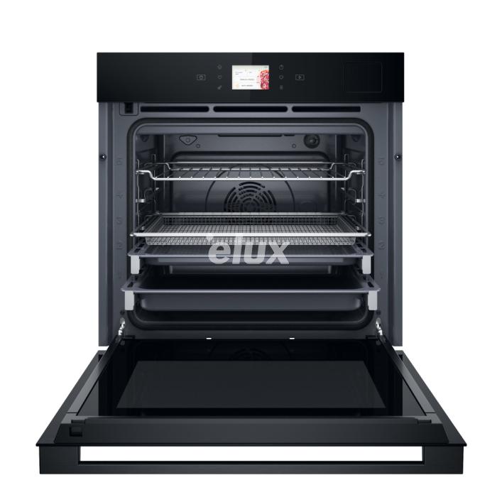 Духовой шкаф Whirlpool, 73 л, класс энергоэффективности A+, пиролитическая очистка, функция отпаривания, черный цвет.