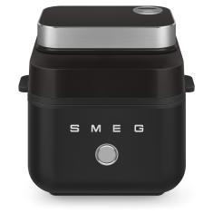 Kuumaõhufritüür Smeg, 50`ndate stiil, matt must