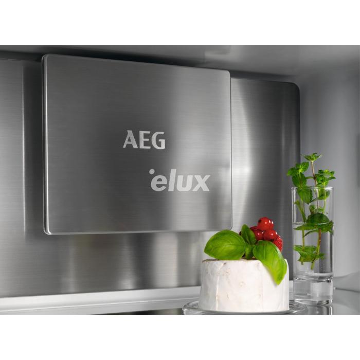 Külmik AEG 8000, integreeritav, 176,9 cm, 182/62 l, 35dB, NoFrost, valge