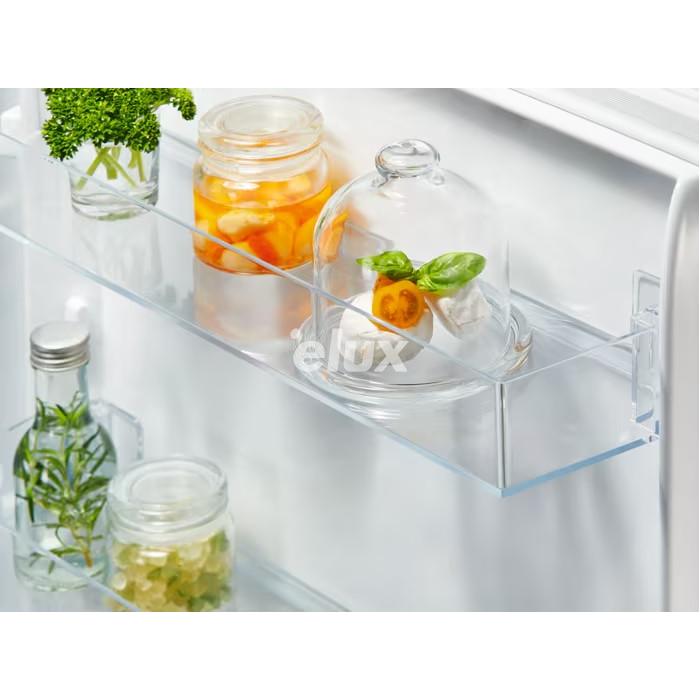 Встраиваемый холодильник Electrolux, 177,2 см, 186/62 л, 37 дБ, система NoFrost, белый.